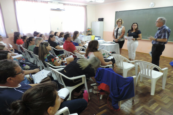 Foto - Prefeito participa de reuniões de abertura do ano letivo na EMP, EMEI E CEPIB