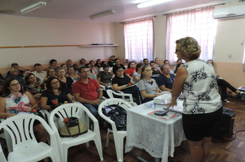 Foto - Prefeito participa de reuniões de abertura do ano letivo na EMP, EMEI E CEPIB