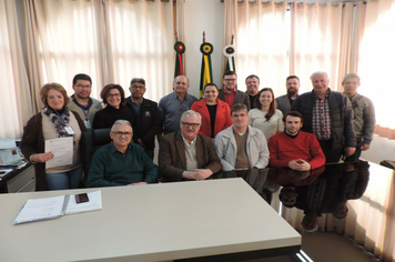 Foto - Prefeito recebe Deputado Federal Pedro Westphalen