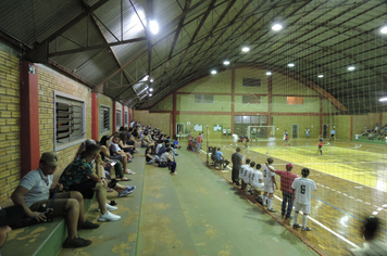 Foto - Primeira rodada do Interbairros de Futsal tem média de 5,25 gols por jogo