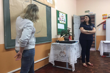 Foto - Professores participam de mais um encontro para discussão sobre a BNCC