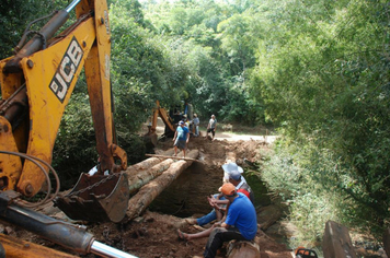 Foto - Reconstrução da Ponte da Linha Pedreira