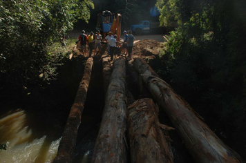 Foto - Reconstrução da Ponte da Linha Pedreira