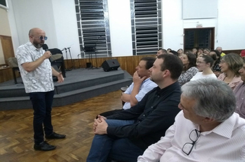 Foto - Representantes da administração municipal de Pejuçara vão a encontro com Carpinejar em Panambi