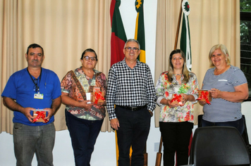 Foto - Reta final de 2018 é marcado por homenagens na administração municipal