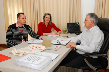 Foto - REUNIÃO Gerente da RGE