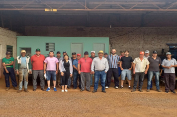 Foto - Rotina diária do executivo é acompanhada pela prefeita em exercício