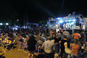 Foto - Show do Natal Iluminado de Pejuçara teve risos, lágrimas de emoção e muita gratidão