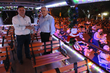 Foto - Show do Natal Iluminado de Pejuçara teve risos, lágrimas de emoção e muita gratidão
