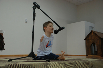 Foto - Tiago Linck encanta e emociona comunidade Pejuçarense