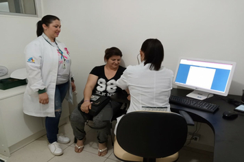 Foto - Turno estendido da SMS devido ao Outubro Rosa.