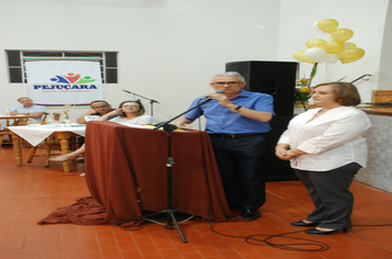 Foto - Um brinde a alegria de bem viver no Reveillon dos idosos