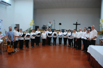 Foto - Um brinde a alegria de bem viver no Reveillon dos idosos