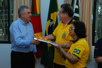 Foto - visita GOVERNADOR DO LIONS