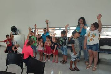 Grupo de Estimulação Infantil focado no desenvolvimento das crianças