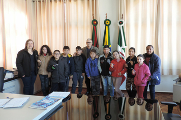 Estudantes buscam entender o funcionamento da Administração Municipal 