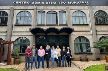 Chineses avaliam investimento milionário no Município de Pejuçara