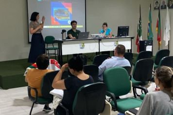Reunião organiza calendário de eventos 2025