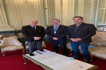 Prefeito cumpre agenda positiva em Porto Alegre