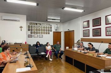 Reunião trata da programação natalina no município