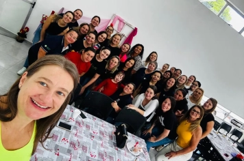 Secretaria de Saúde promove encontro com servidoras em alusão ao Dia da Mulher