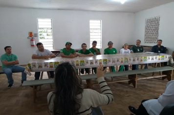 Assistentes sociais palestram para colaboradores da Cotrimaio