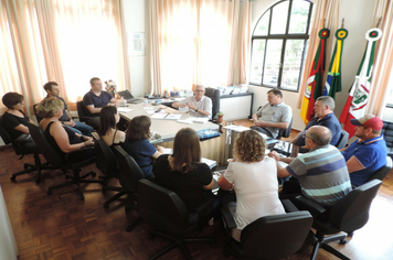 Prefeito reúne secretários para avaliar 2019