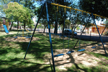 Administração investe na revitalização da Praça Visconde de Rio Branco