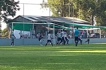 Municipal de futebol 4ª rodada: Farroupilha foi efetivo e vê classificação muito próxima