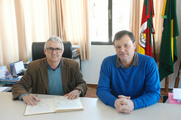 Prefeito Buzzatti retoma atividades no município 