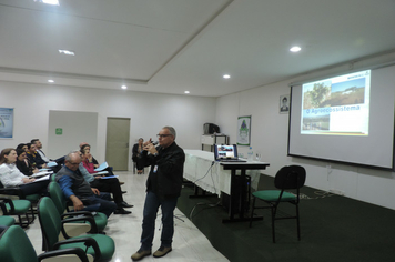 1º Seminário sobre a água alerta para a necessidade de preservação do ambiente natural e suas riquezas