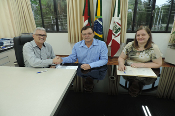 Vice Marcos Villani assume interinamente a prefeitura de Pejuçara