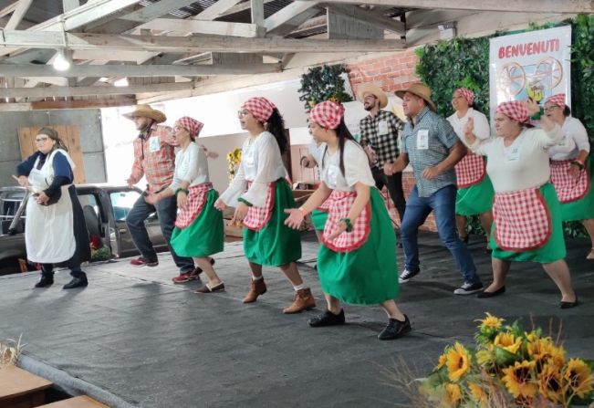 Participe da 9ª Gincana da Colônia- A Festança da Nonna!!