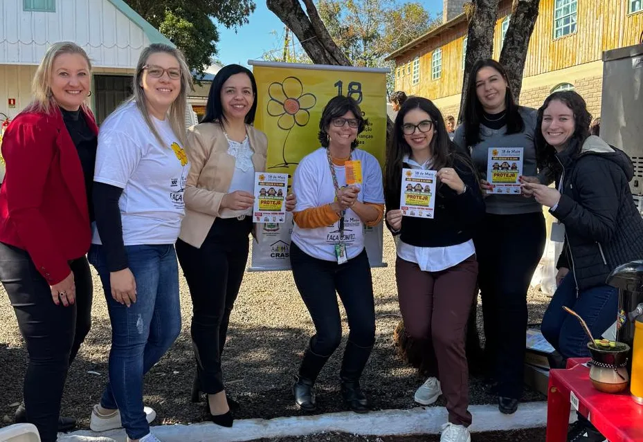 Ação de conscientização sobre maio Laranja mobiliza público na Expofeira 