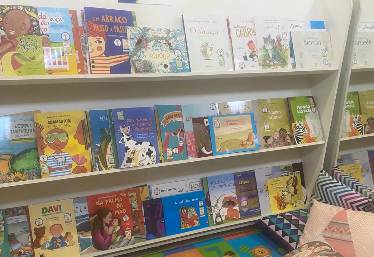 Acervo da Biblioteca Machado de Assis cresce com mais de 500 novas obras