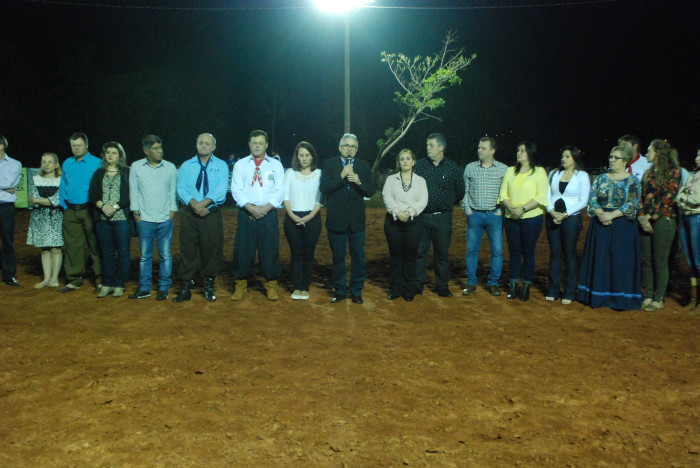 Pista de rodeios do Parque de Exposições é reinaugurada. 