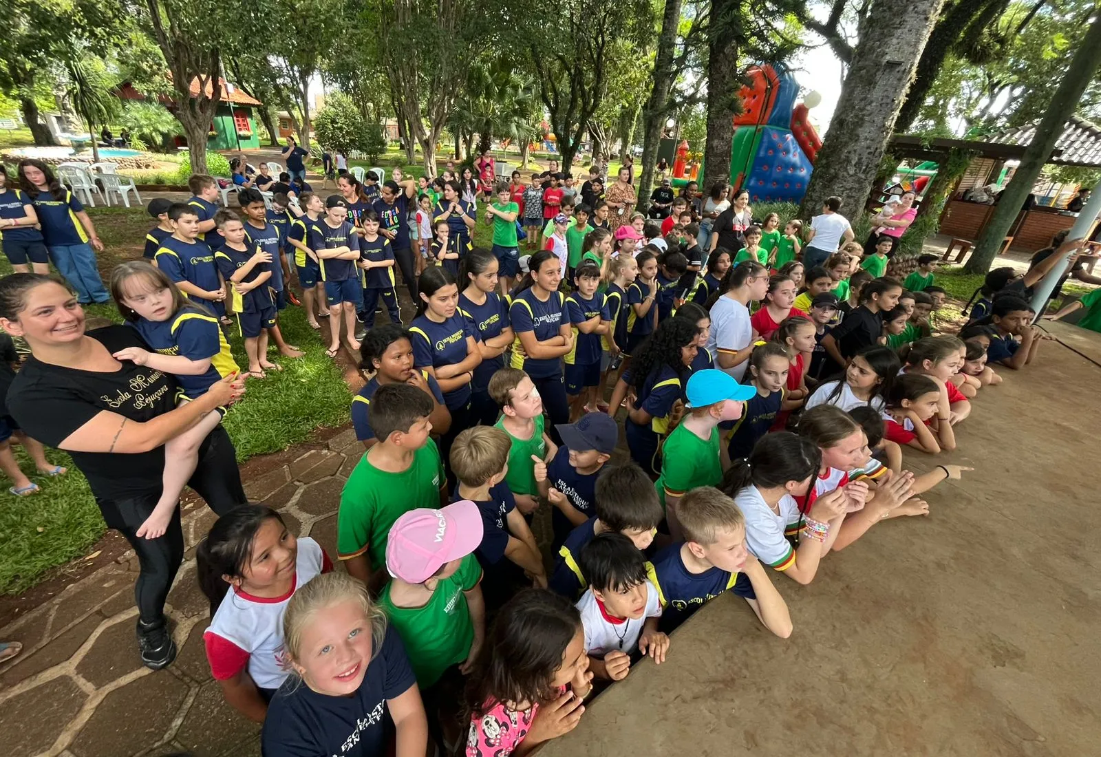 Festa da Páscoa reúne sorrisos e celebra a união entre famílias e cirandas 