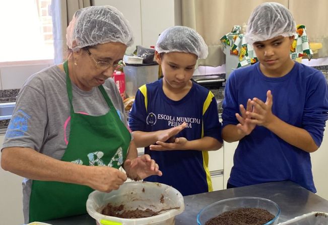 Mais uma oficina de culinária no CRAS Viver Melhor