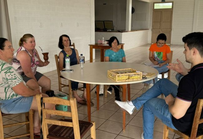 Outubro Rosa: Bate-papo na comunidade de Vista Alegre