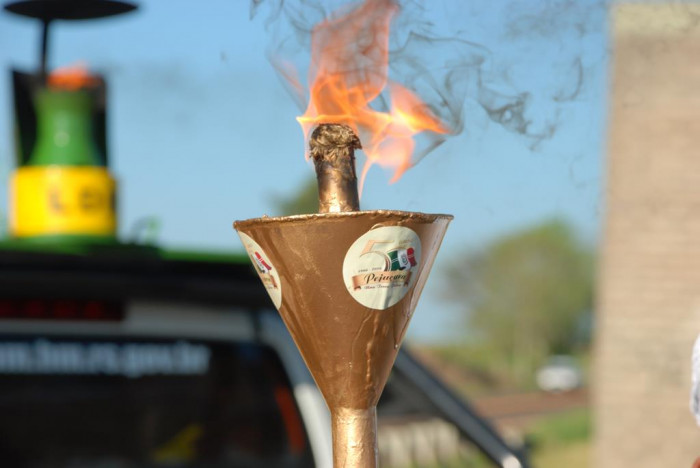 Desfile Temático do Cinquentenário é no dia 7