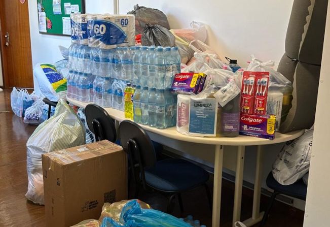 Enchentes: Doação de itens para famílias atingidas com as inundações
