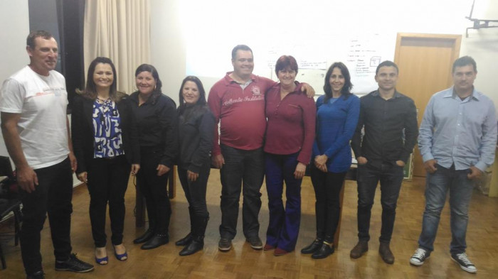 EMPRESÁRIOS PRESTIGIAM CURSO PROMOVIDO PELA  SALA DO EMPREENDEDOR E SEBRAE-RS