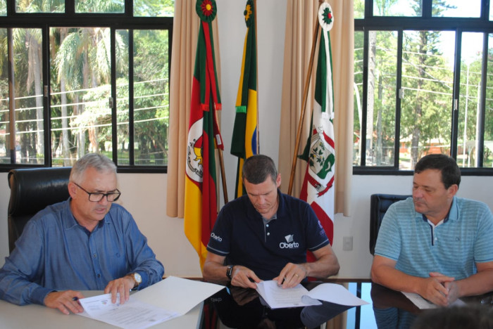 Município repassa recursos para o hospital 