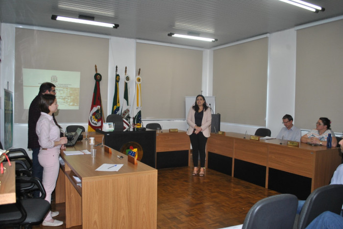 Câmara recebe projeto da Lei Orçamentária Anual