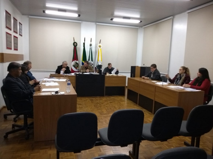 Administração reajusta em mais de 30% auxílio alimentação dos servidores