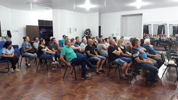 Fazenda reúne contribuintes para explicar cobrança da contribuição de melhoria