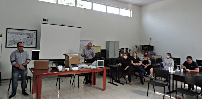 Combate a Covid-19: Município adquire respirador e monitor de sinais