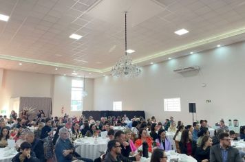 Foto - Lançamento Livro Vidas que Inspiram