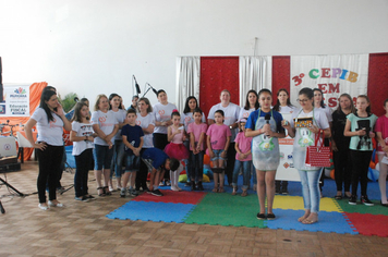 Foto - 5ª Colheita do PDE movimenta comunidade escolar