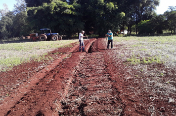 Foto - Ações emergenciais atendem necessidades de famílias no interior